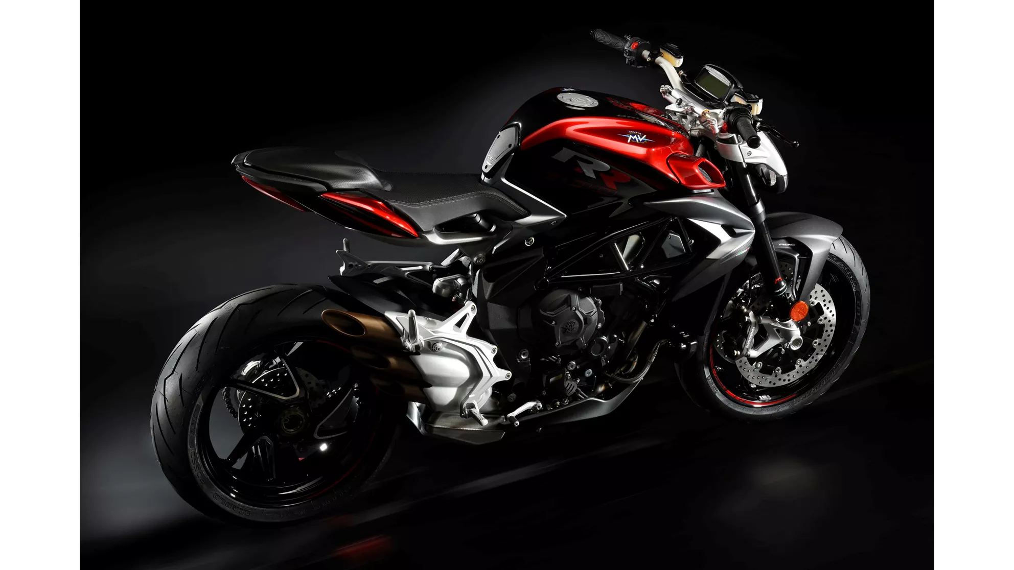 MV Agusta Brutale 800 RR - Image 3 MV Agusta Brutale 800 RR - Image 3